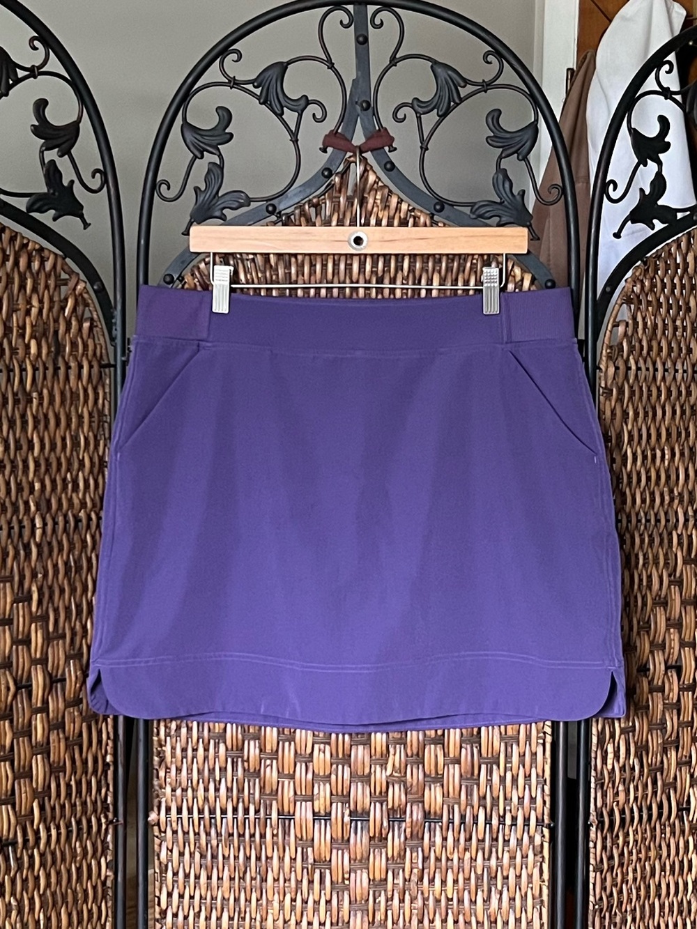 L 32Cool Athletic Skirt
